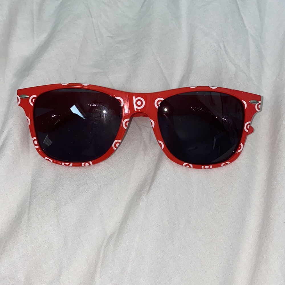 Target glasses